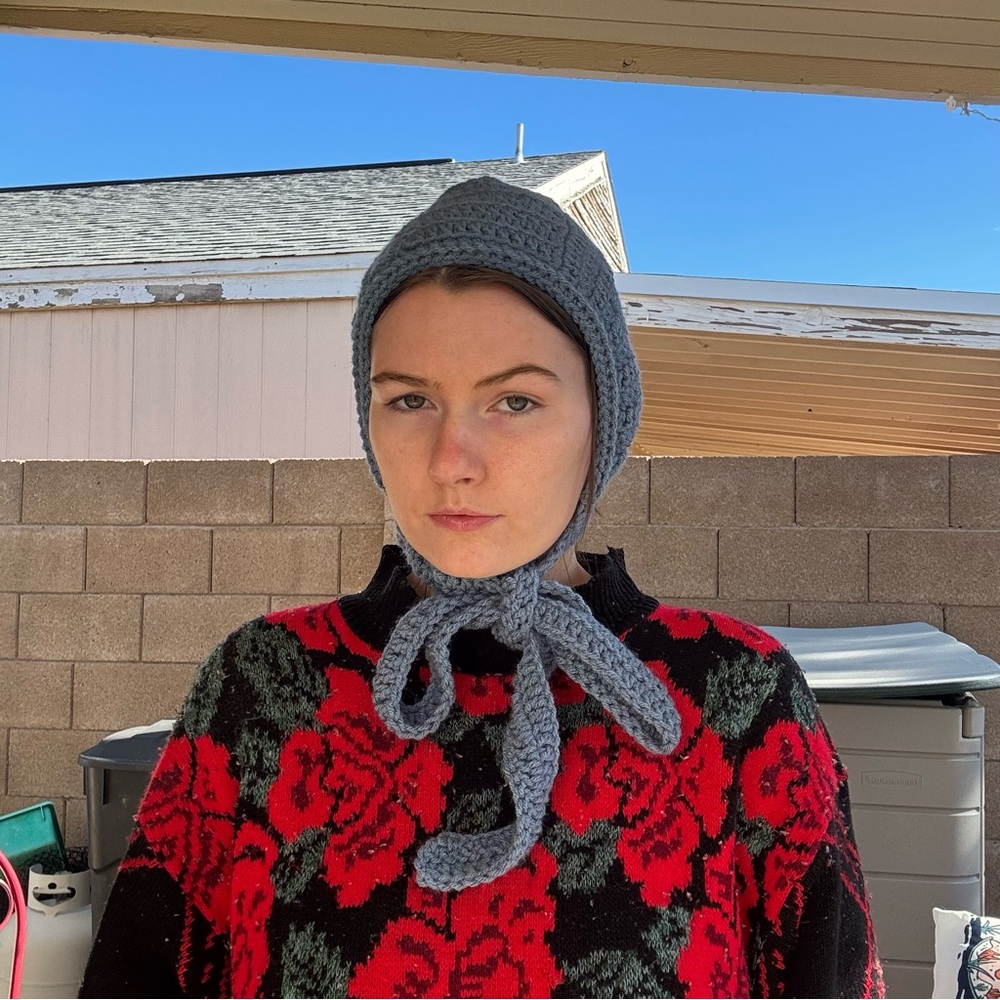 Blue crochet Bonnet - Picture 9 of 16
